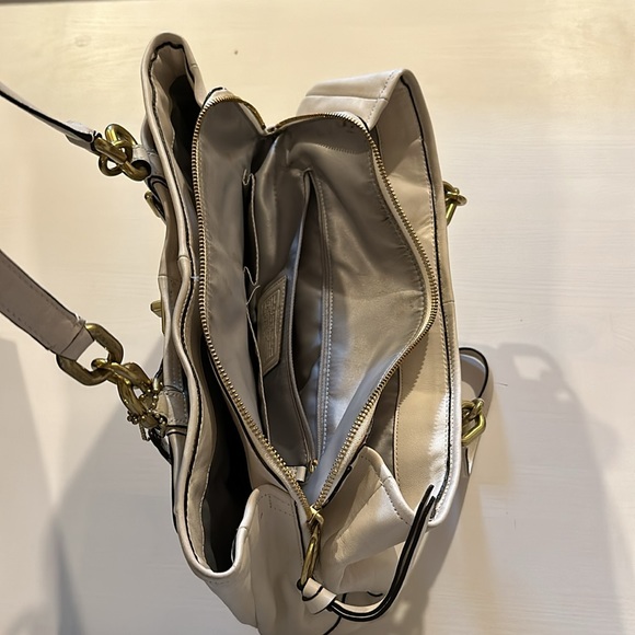 Coach shoulder bag - Picture 3 of 4